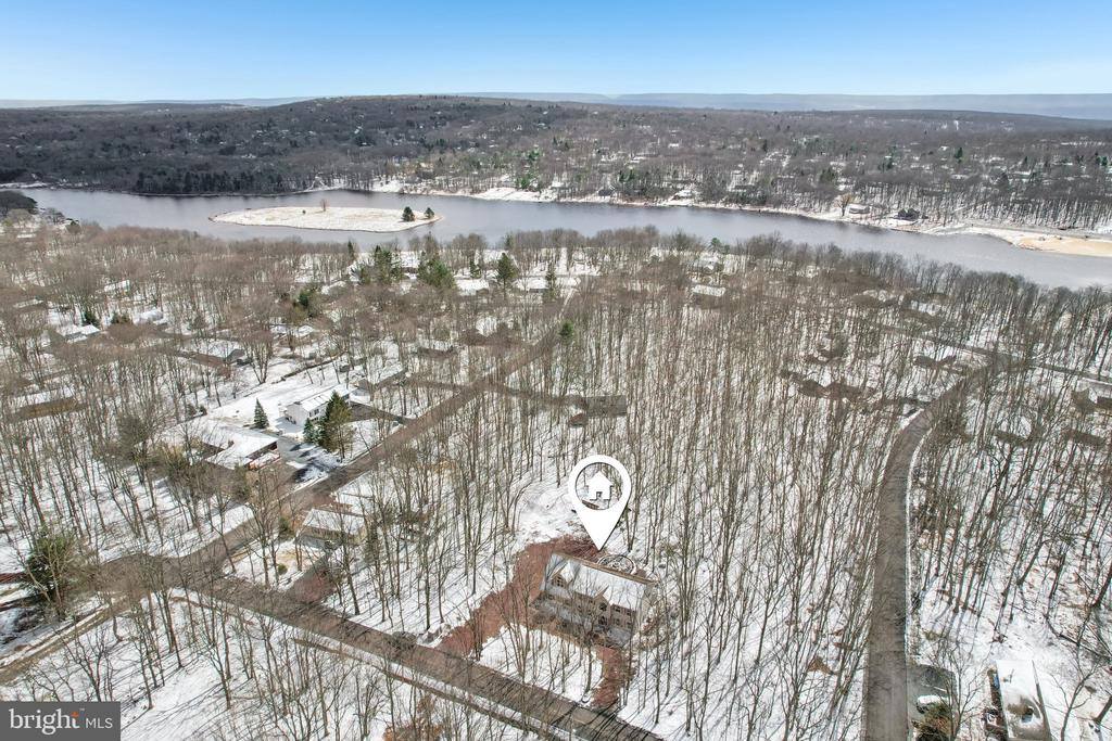 244 Tenawa Road, Albrightsville, PA 18210