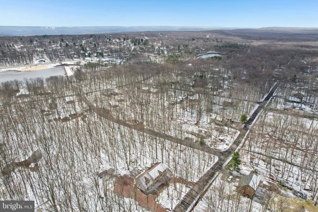 244 Tenawa Road, Albrightsville, PA 18210