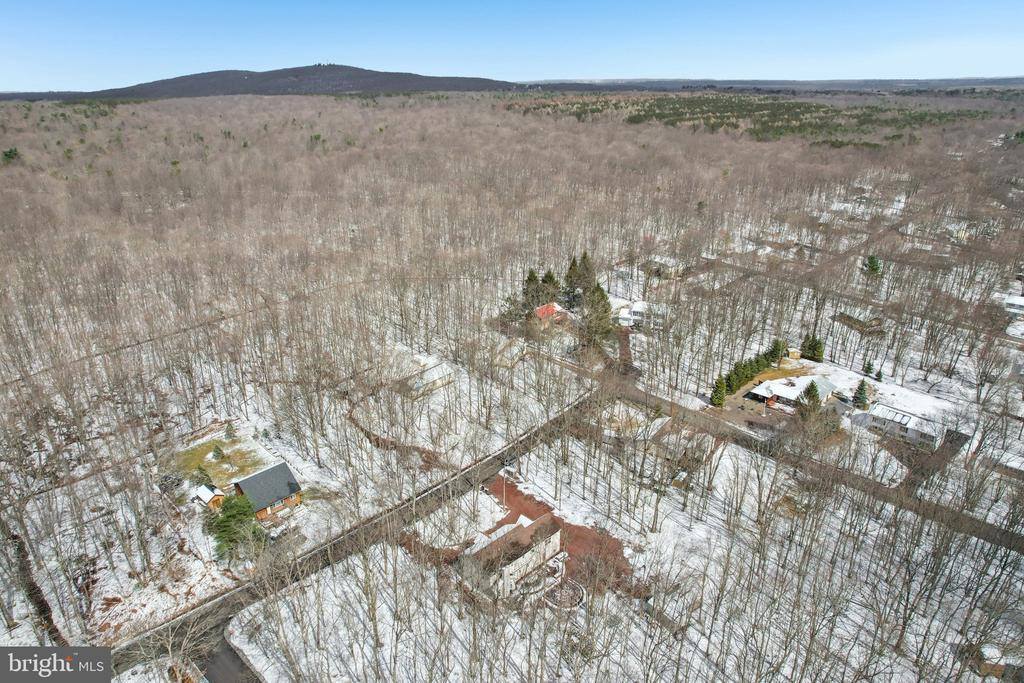 244 Tenawa Road, Albrightsville, PA 18210