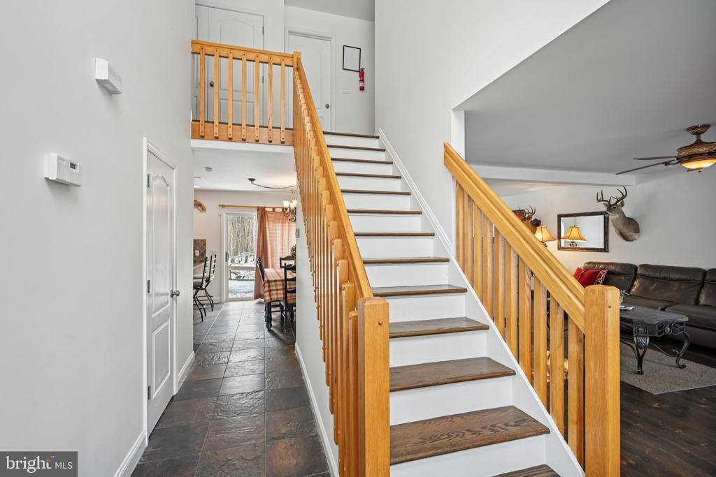 244 Tenawa Road, Albrightsville, PA 18210