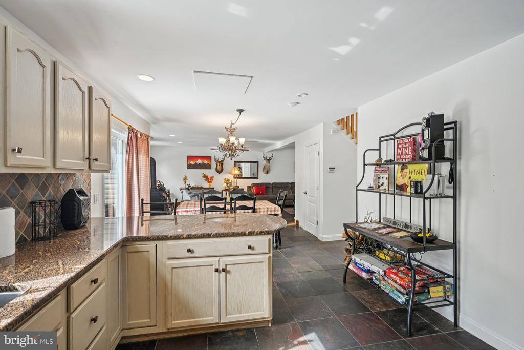 244 Tenawa Road, Albrightsville, PA 18210