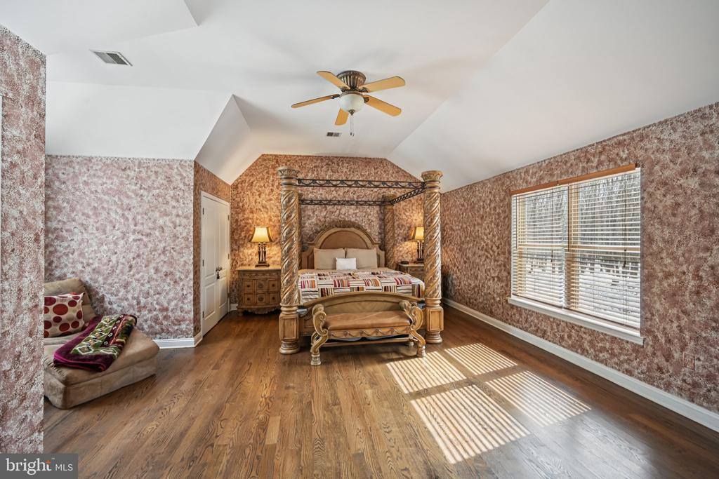 244 Tenawa Road, Albrightsville, PA 18210