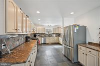 244 Tenawa Road, Albrightsville, PA 18210