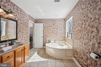 244 Tenawa Road, Albrightsville, PA 18210