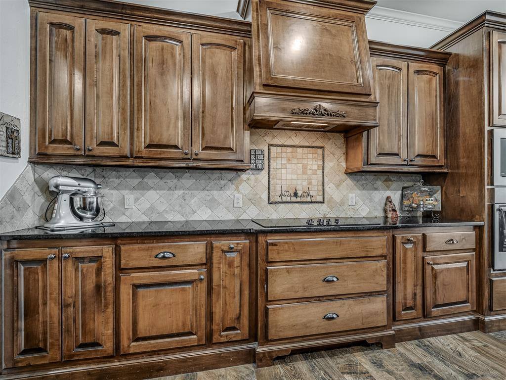 11509 SW 58th Street, Mustang, OK 73064