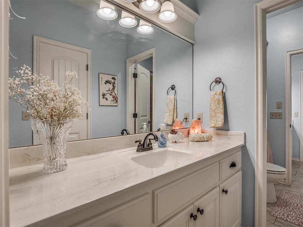 11509 SW 58th Street, Mustang, OK 73064