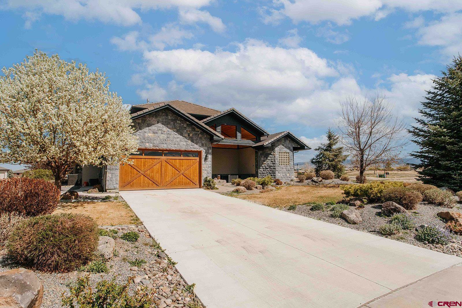 2125 Fellows Drive, Montrose, CO 81401