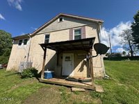 2226 Fordtown Road, Jonesborough, TN 37659