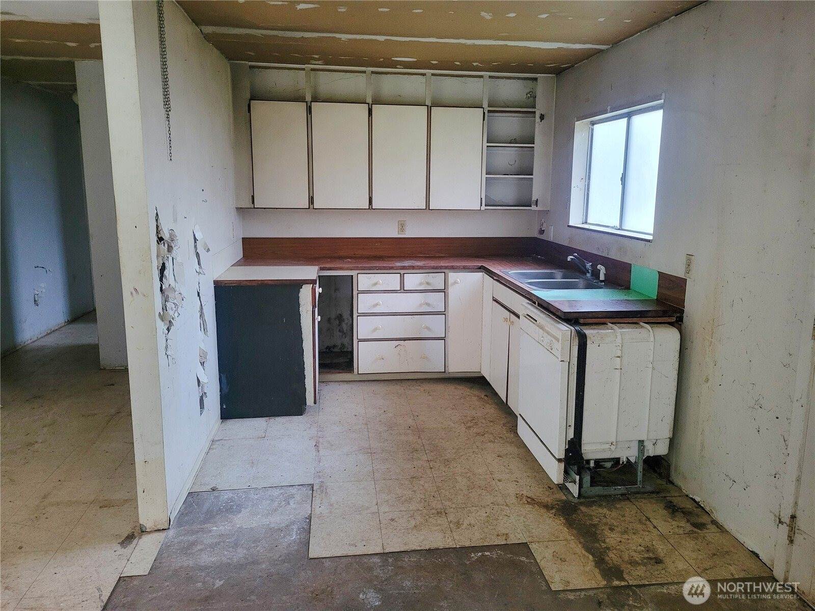 1840 West Deegan Road, Shelton, WA 98584