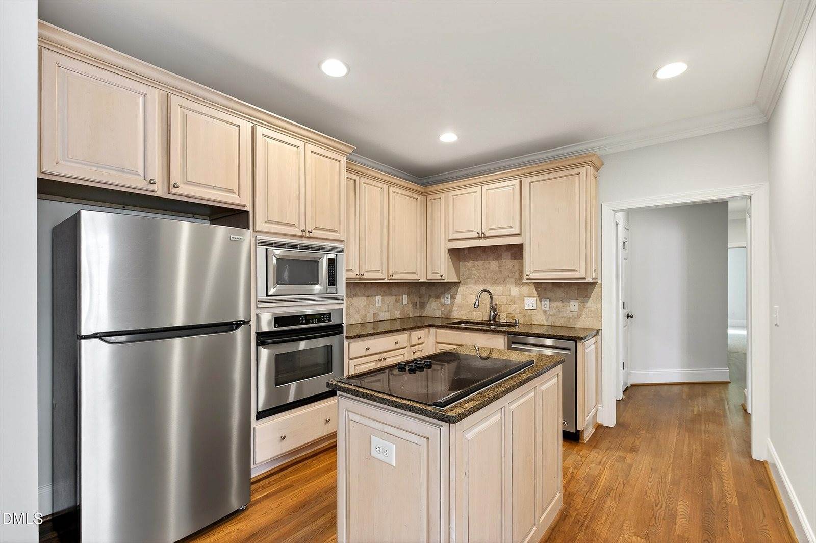 816 Running Brook Trail, Raleigh, NC 27609