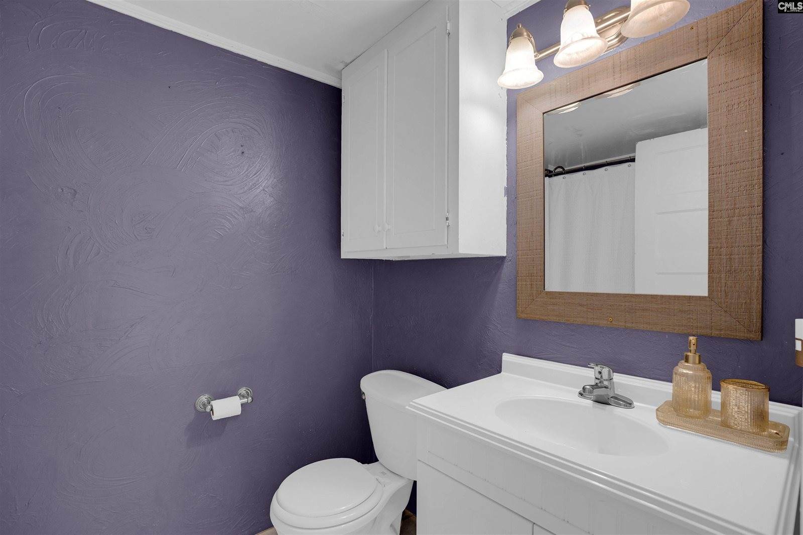 607 Holland, Cayce, SC 29033