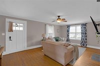 607 Holland, Cayce, SC 29033
