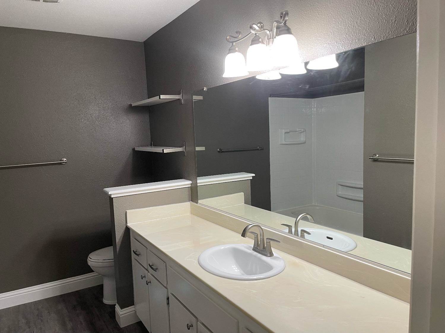 6054 Peoria Dr, Citrus Heights, CA 95621