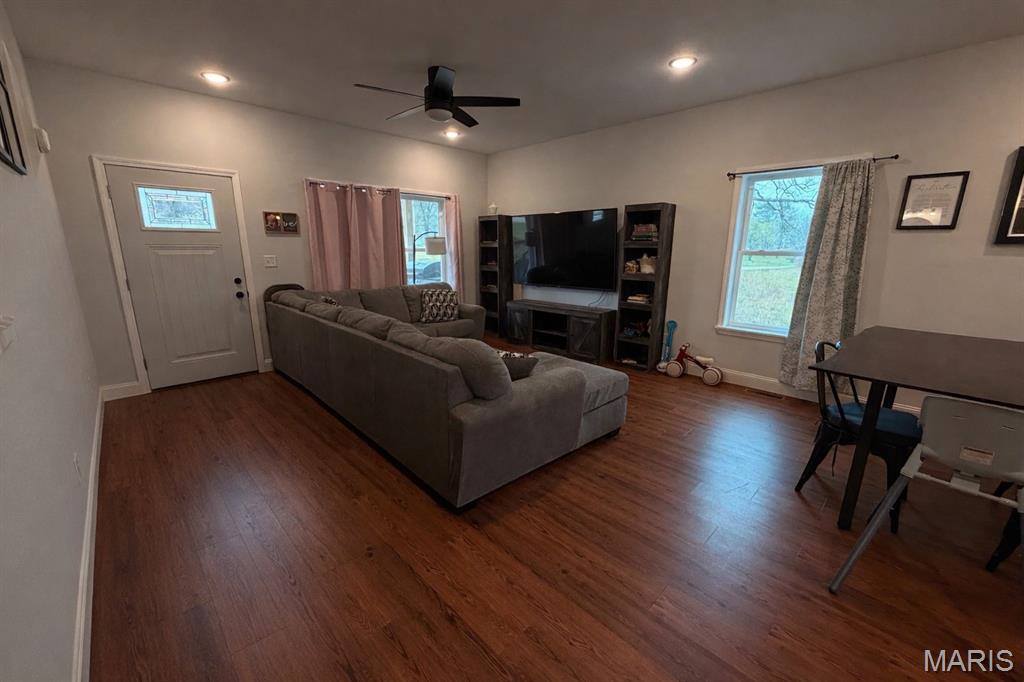223 Hawkins Avenue, Crocker, MO 65452
