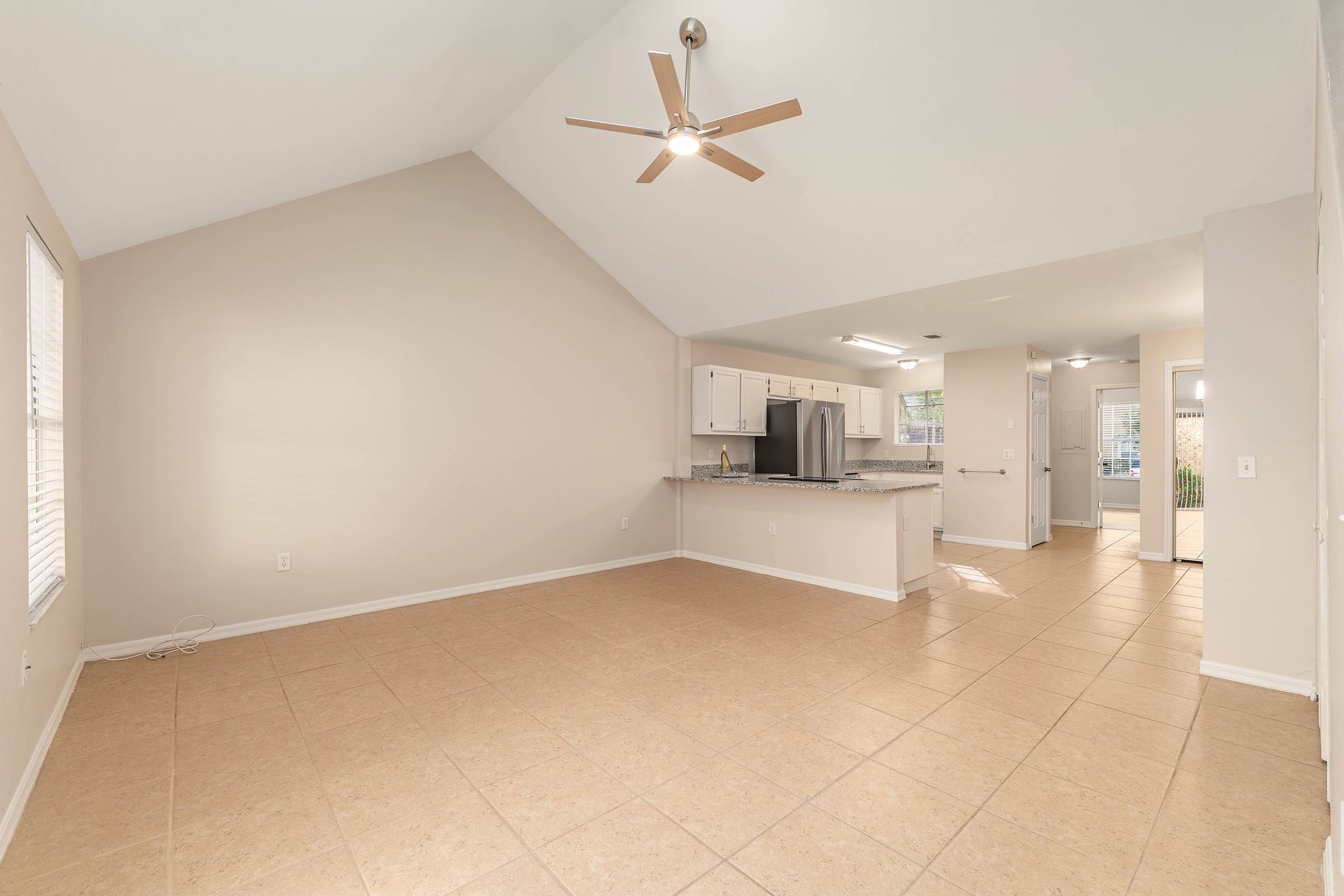 9755 SW 52nd Rd, Gainesville, FL 32608
