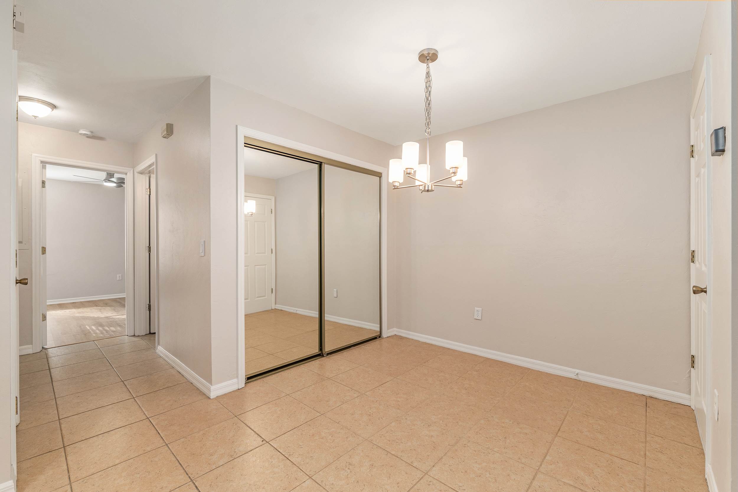 9755 SW 52nd Rd, Gainesville, FL 32608