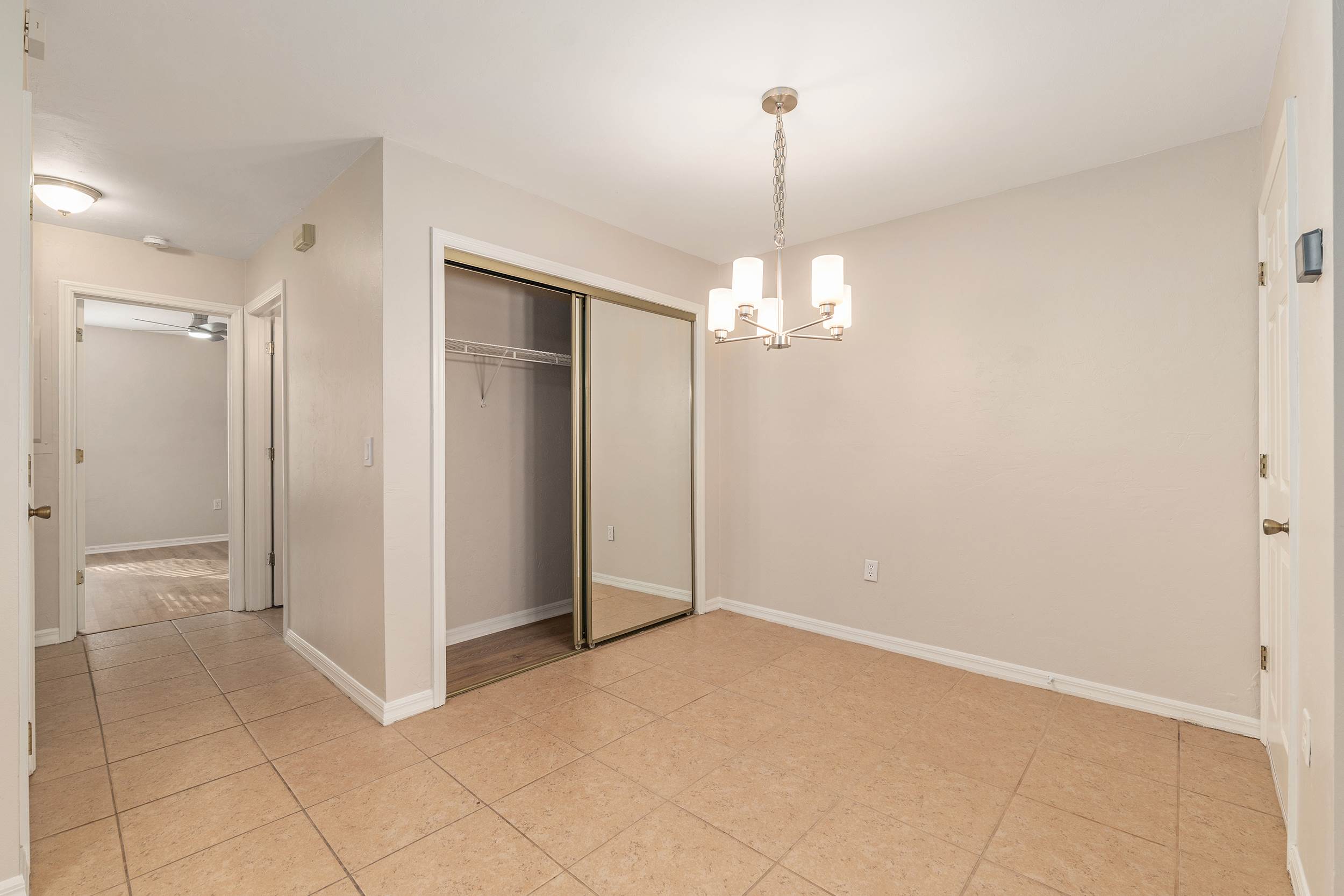 9755 SW 52nd Rd, Gainesville, FL 32608