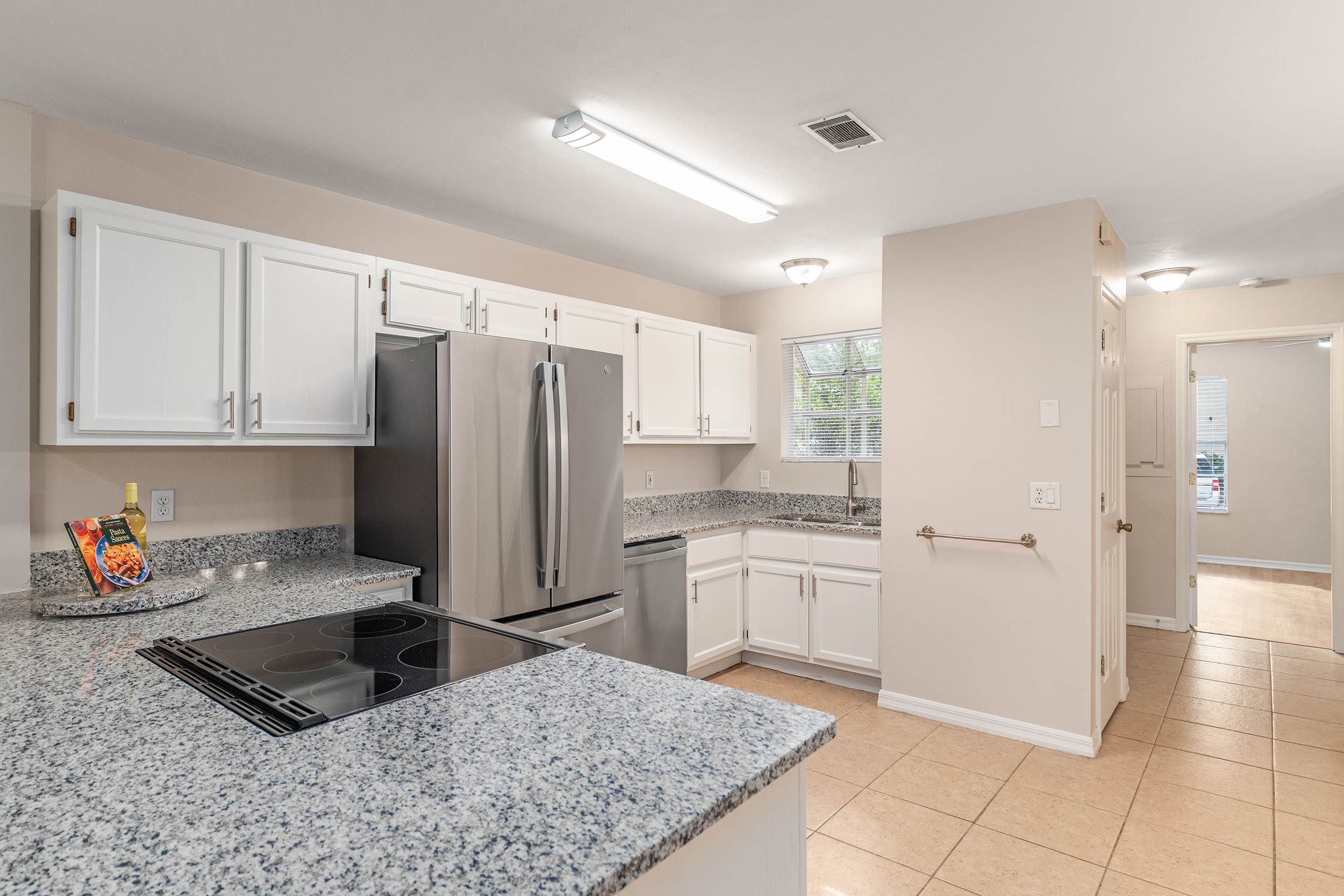9755 SW 52nd Rd, Gainesville, FL 32608