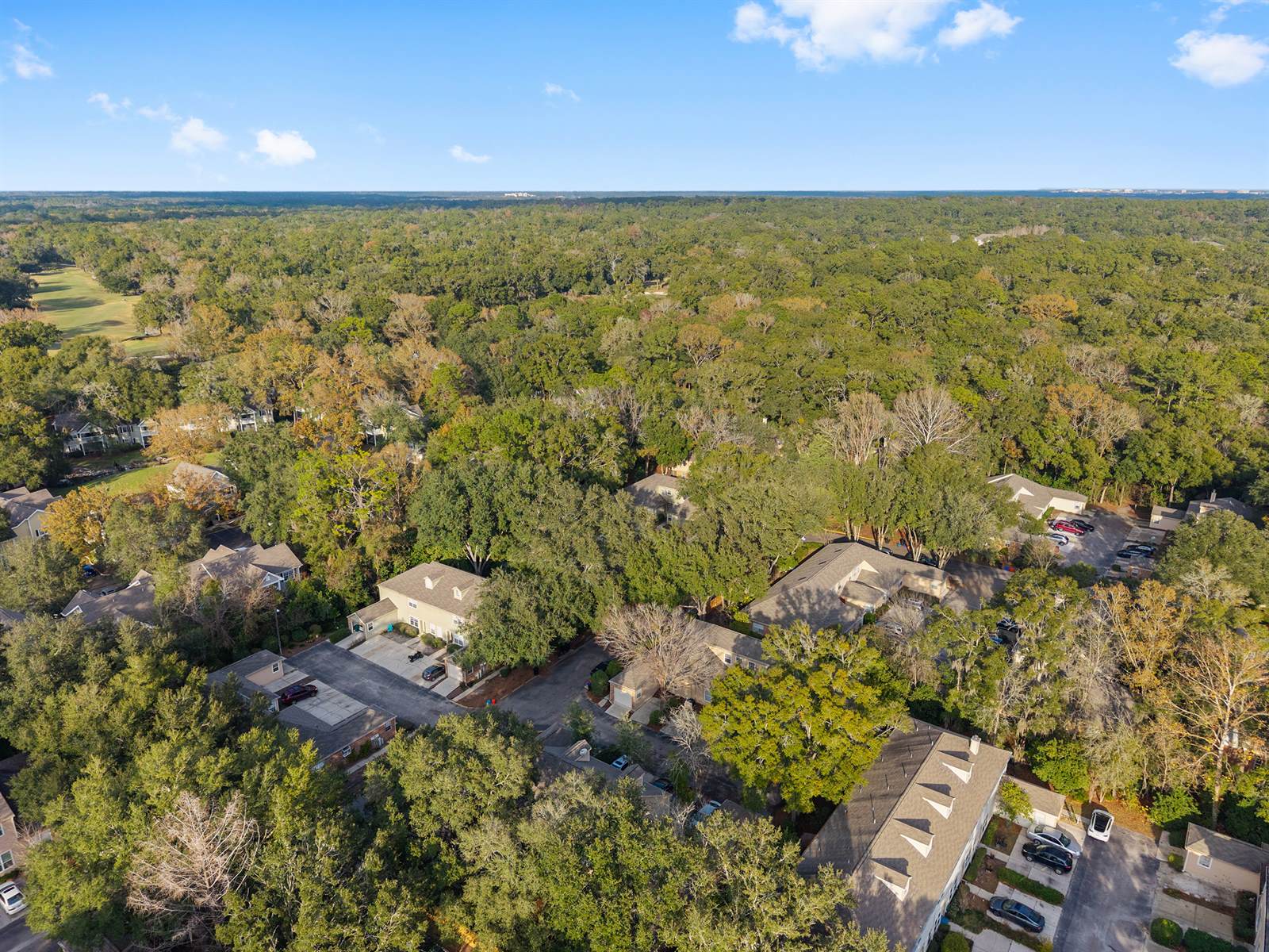 9755 SW 52nd Rd, Gainesville, FL 32608