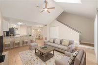 9755 SW 52nd Rd, Gainesville, FL 32608