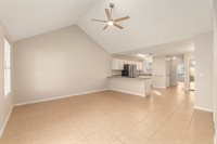 9755 SW 52nd Rd, Gainesville, FL 32608