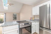 9755 SW 52nd Rd, Gainesville, FL 32608