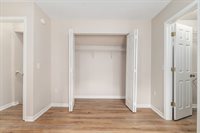 9755 SW 52nd Rd, Gainesville, FL 32608