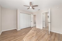 9755 SW 52nd Rd, Gainesville, FL 32608