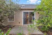 9755 SW 52nd Rd, Gainesville, FL 32608