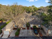 9755 SW 52nd Rd, Gainesville, FL 32608