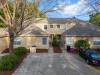 9755 SW 52nd Rd, Gainesville, FL 32608