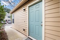 9755 SW 52nd Rd, Gainesville, FL 32608