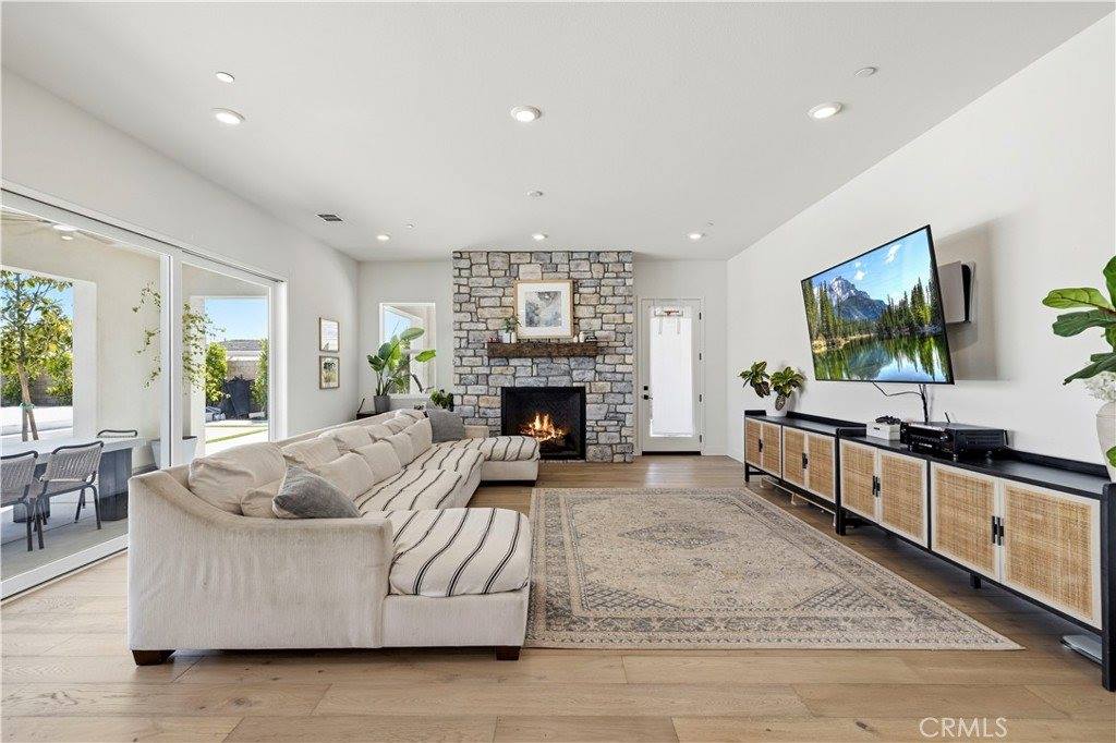 28346 Old Springs, Castaic, CA 91384