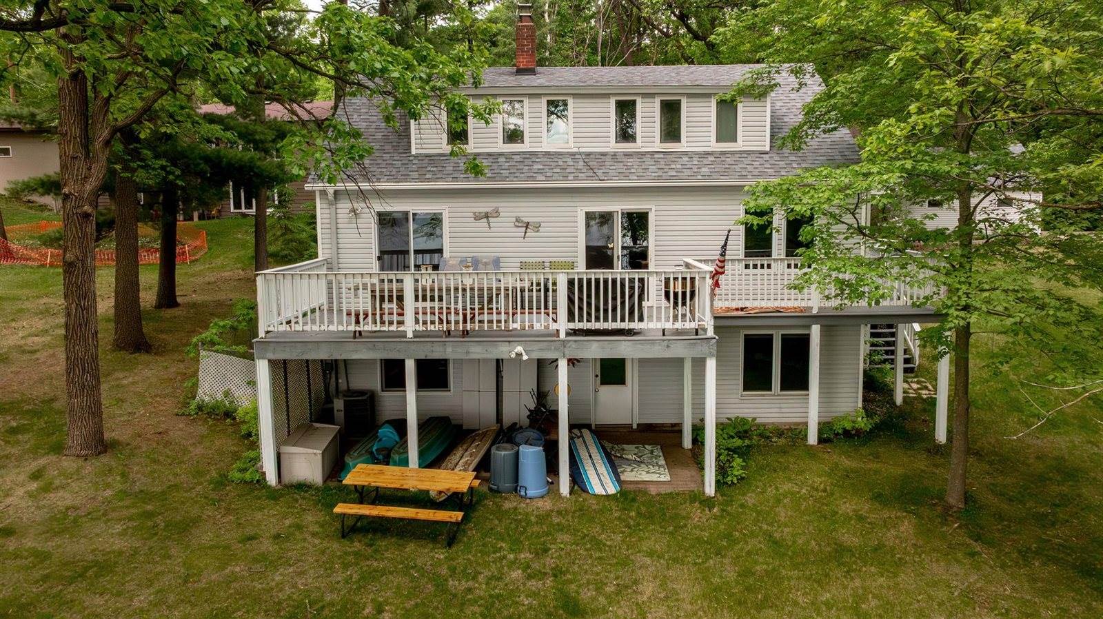 15307 Pine Shores Road, Brainerd, MN 56401