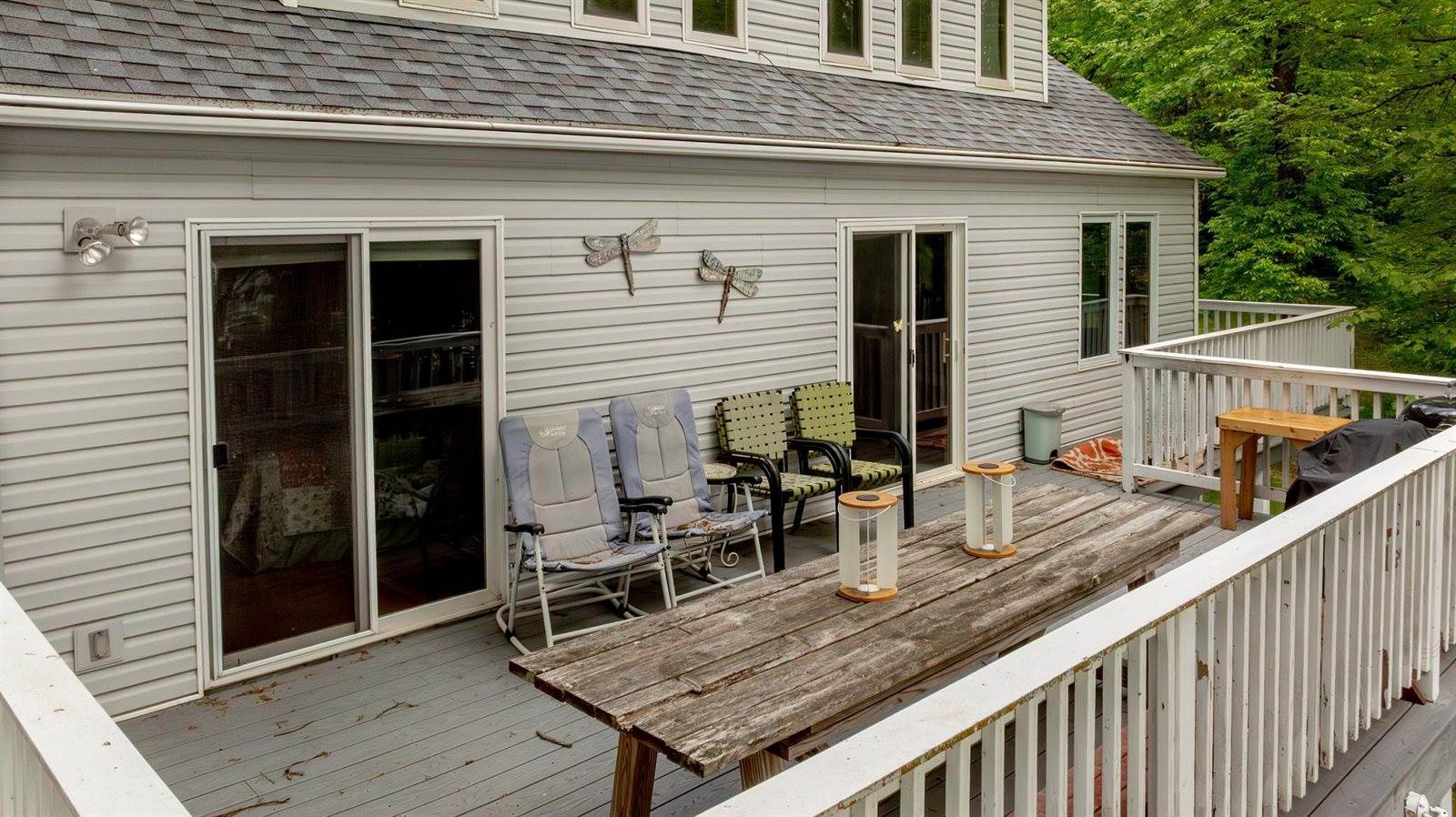 15307 Pine Shores Road, Brainerd, MN 56401