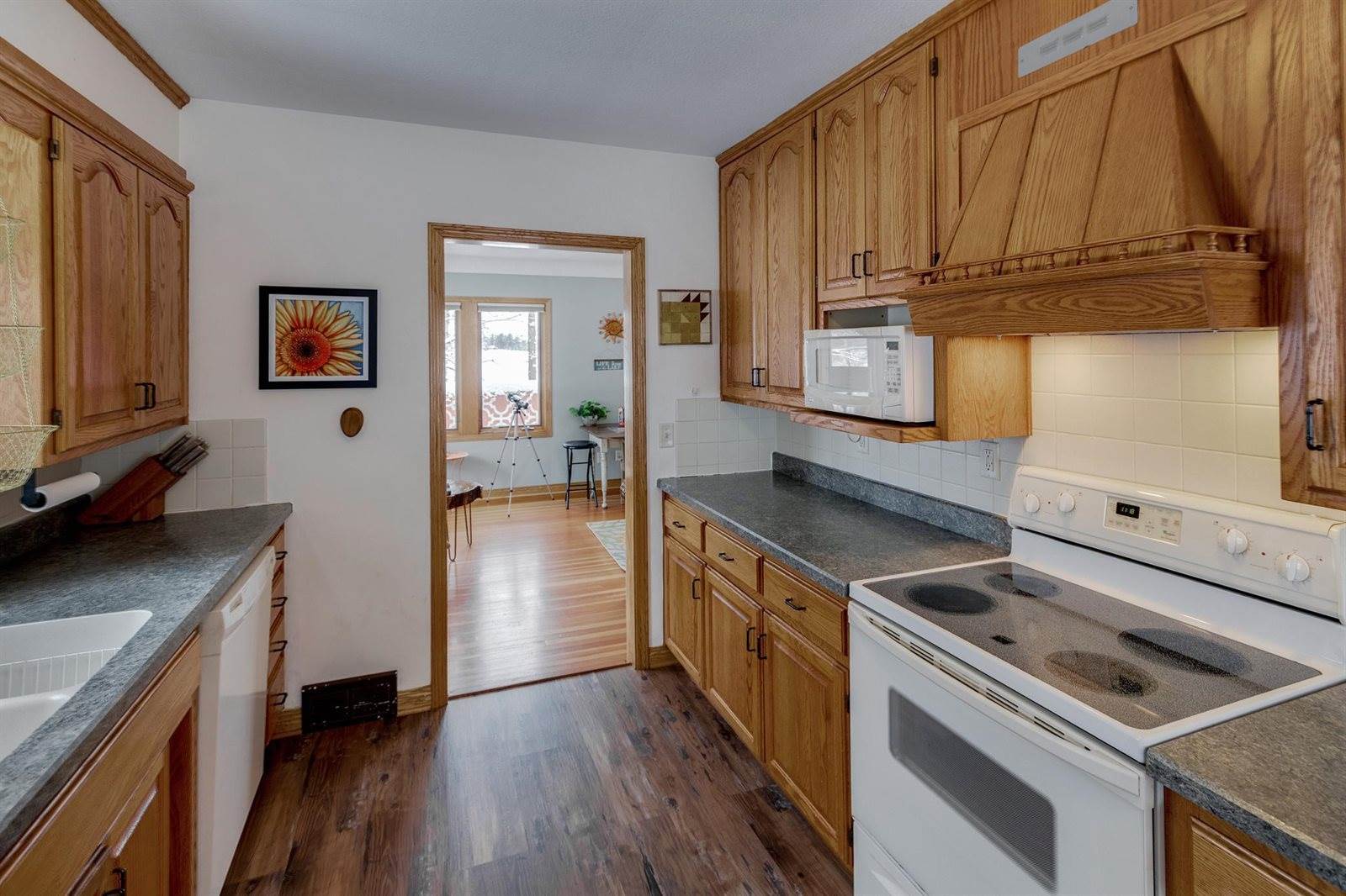 15307 Pine Shores Road, Brainerd, MN 56401