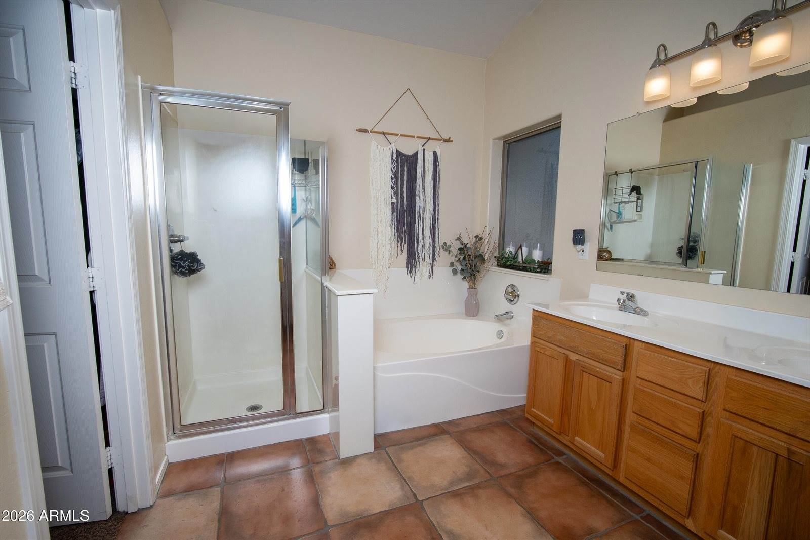 8369 West Luke Avenue, Glendale, AZ 85305