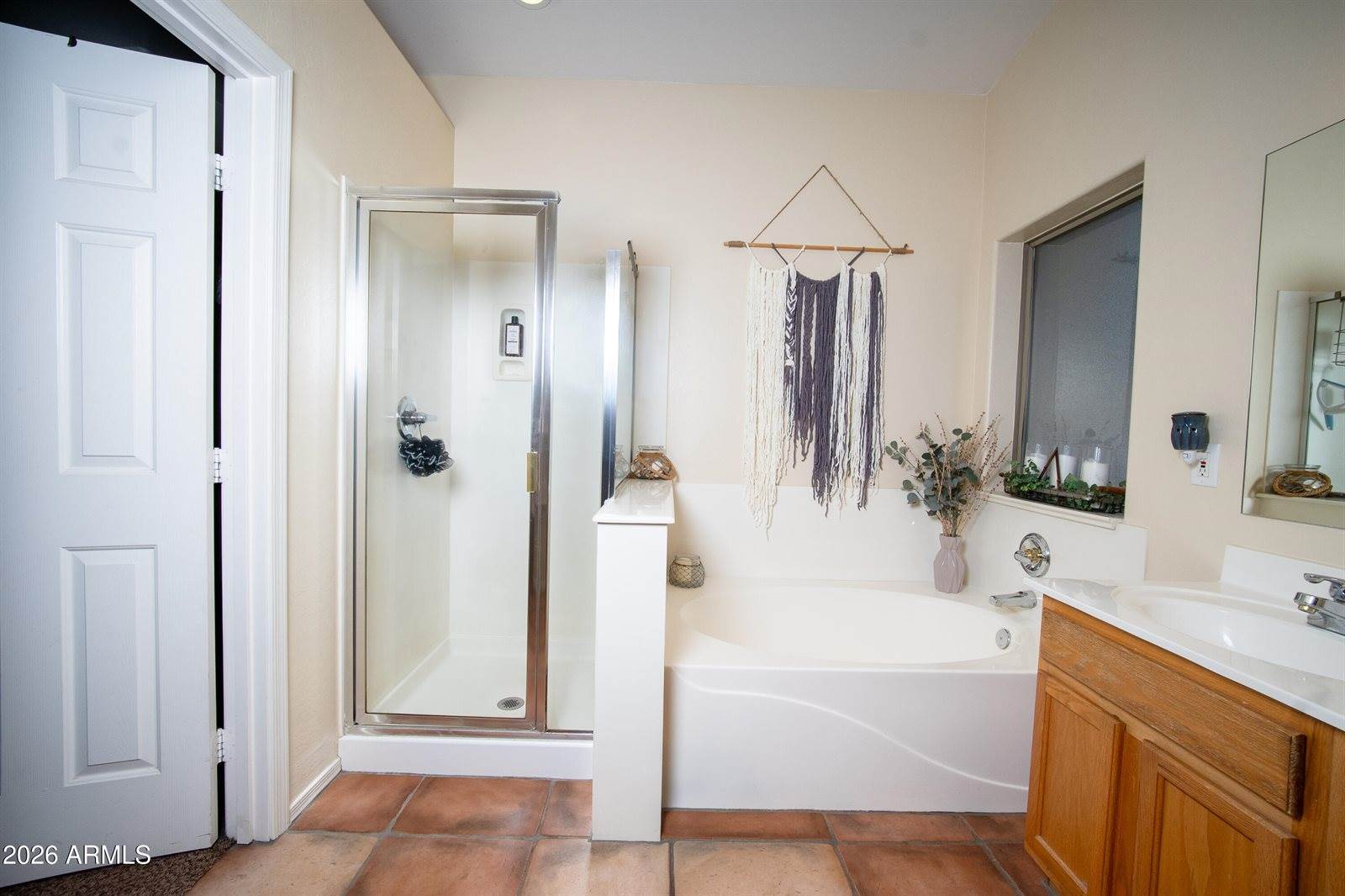 8369 West Luke Avenue, Glendale, AZ 85305