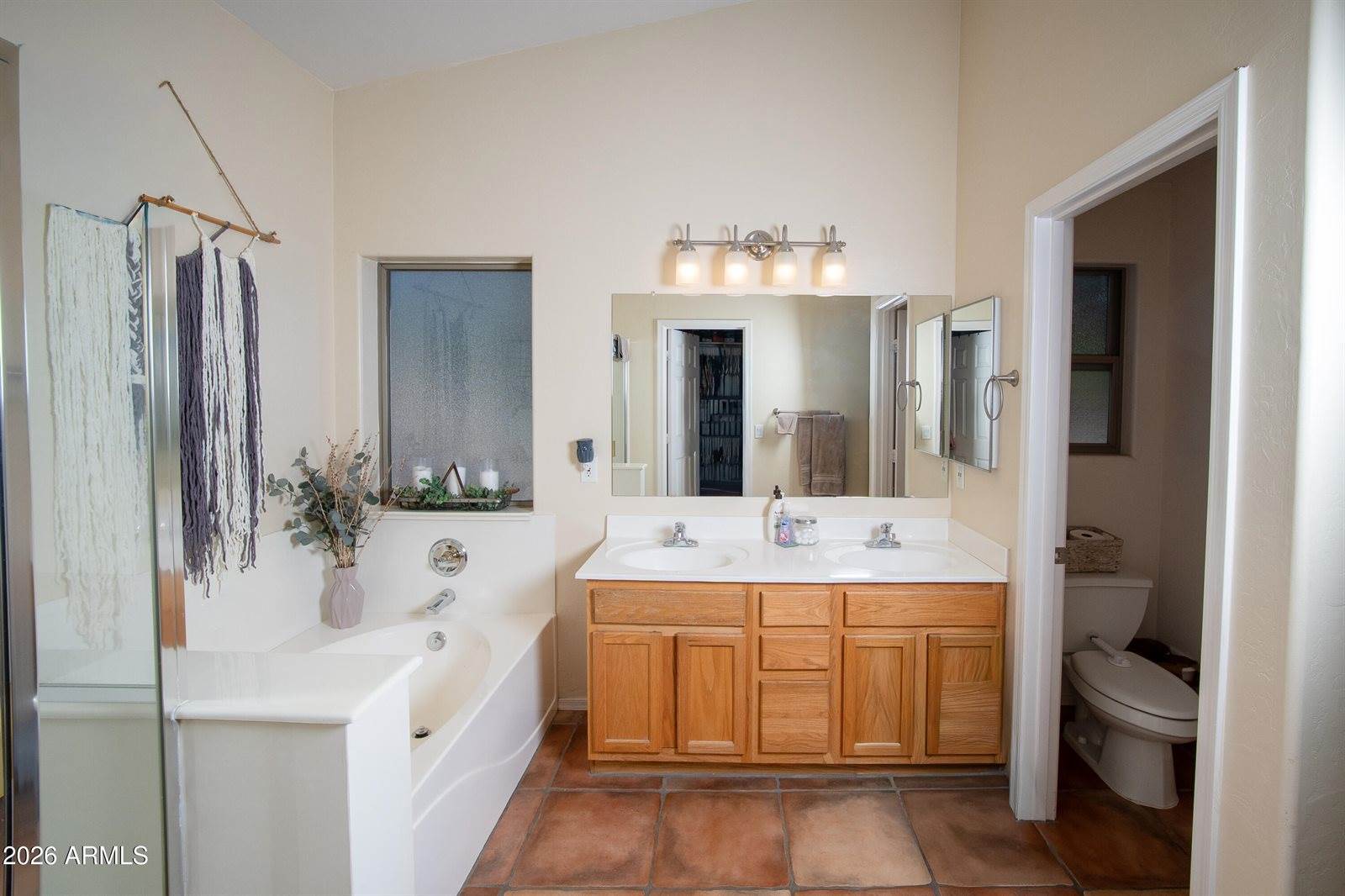 8369 West Luke Avenue, Glendale, AZ 85305