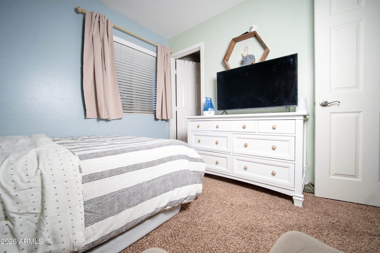 8369 West Luke Avenue, Glendale, AZ 85305