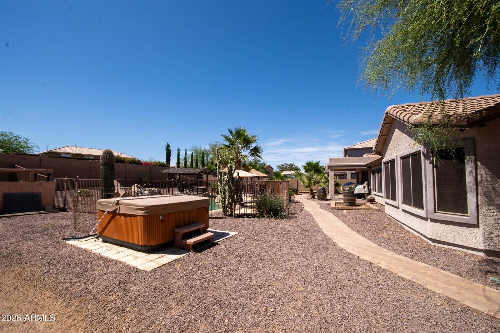 8369 West Luke Avenue, Glendale, AZ 85305