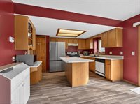 10514 Cherry Creek Road, Fort Wayne, IN 46818