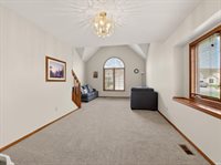 10514 Cherry Creek Road, Fort Wayne, IN 46818