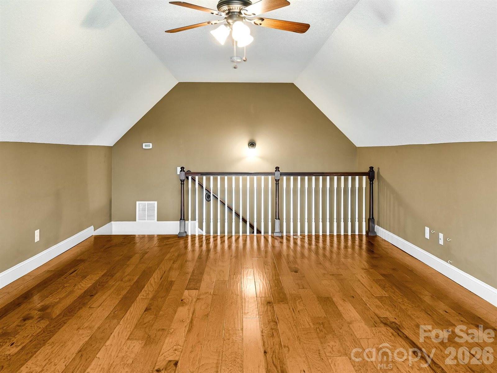 199 Macedonia Road, Asheville, NC 28804