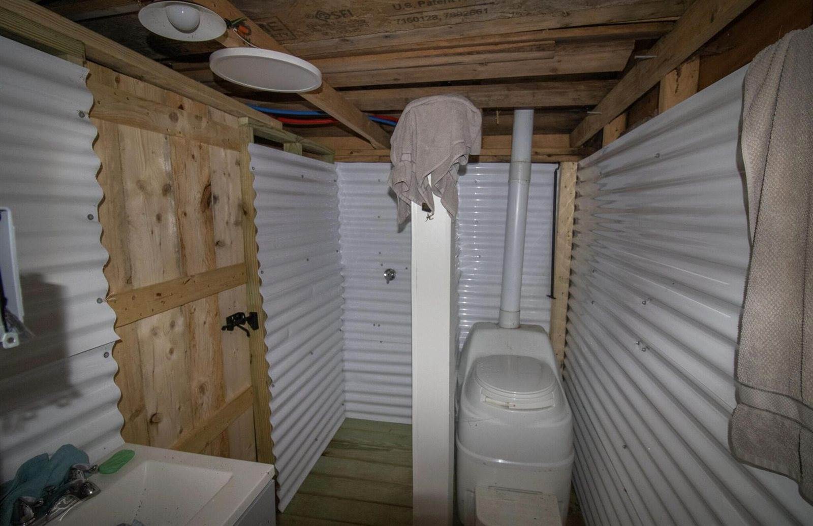 22 Camp Lane, Lowell, ME 04493
