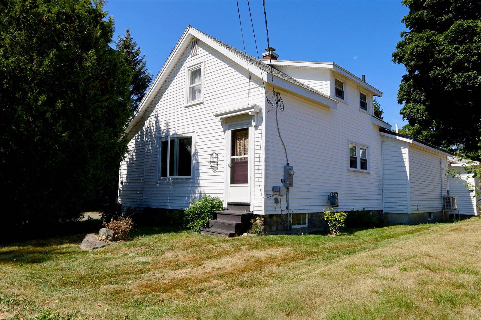 42 Thirteenth Street, Bangor, ME 04401