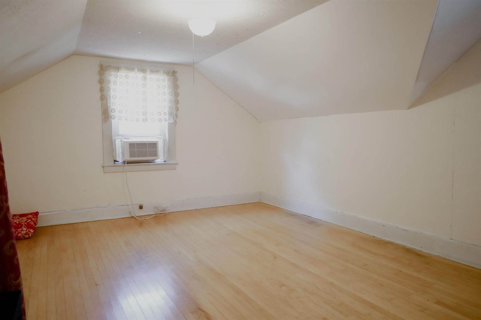 42 Thirteenth Street, Bangor, ME 04401