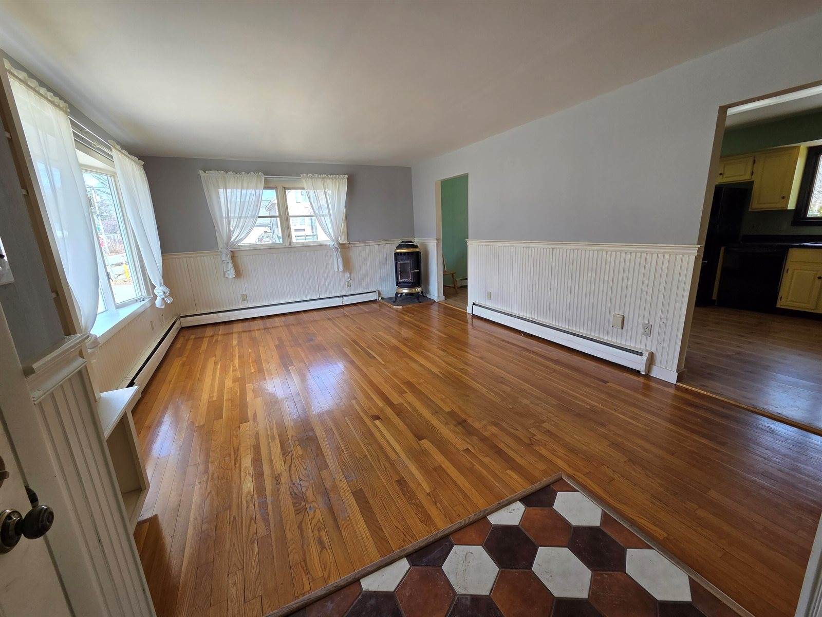 277 Pearl Street, Bangor, ME 04401