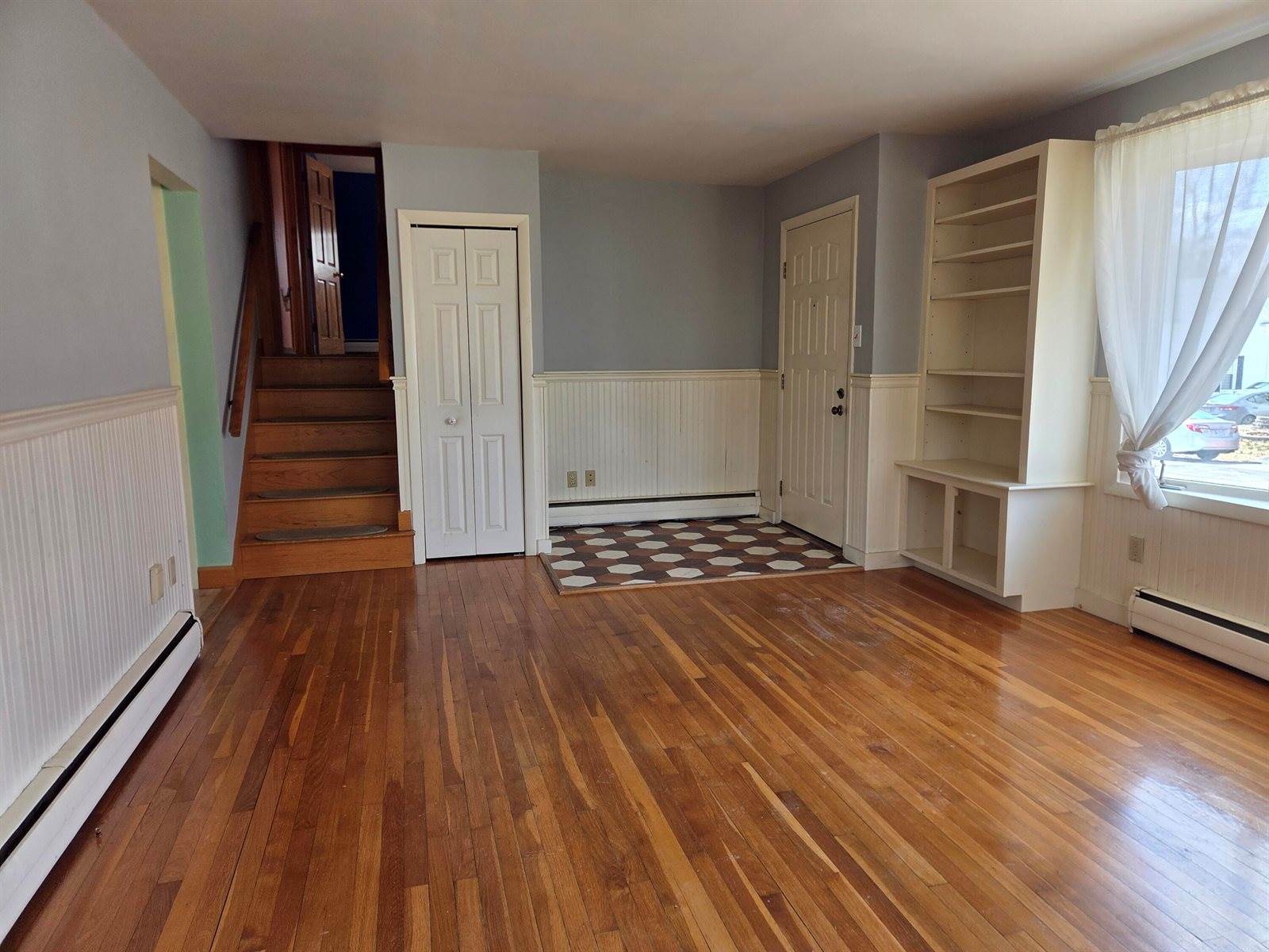 277 Pearl Street, Bangor, ME 04401