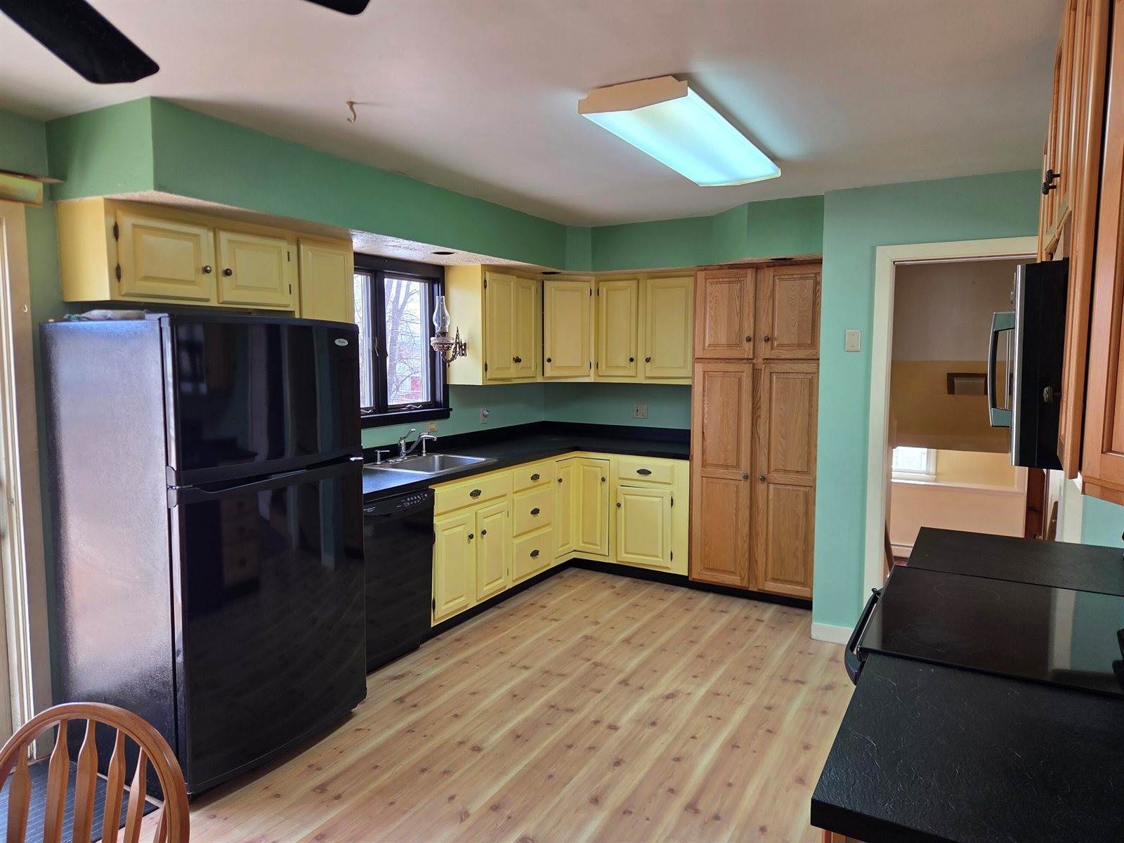 277 Pearl Street, Bangor, ME 04401